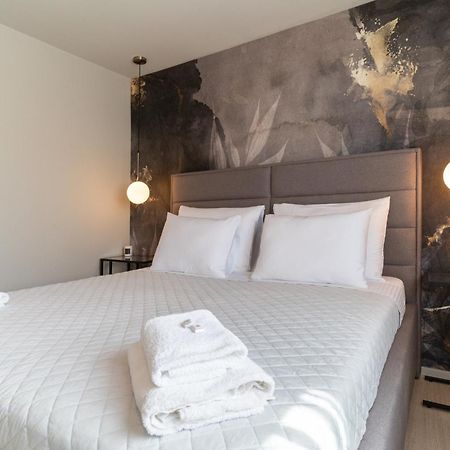 רוביני Prestige Studio Apartment מראה חיצוני תמונה